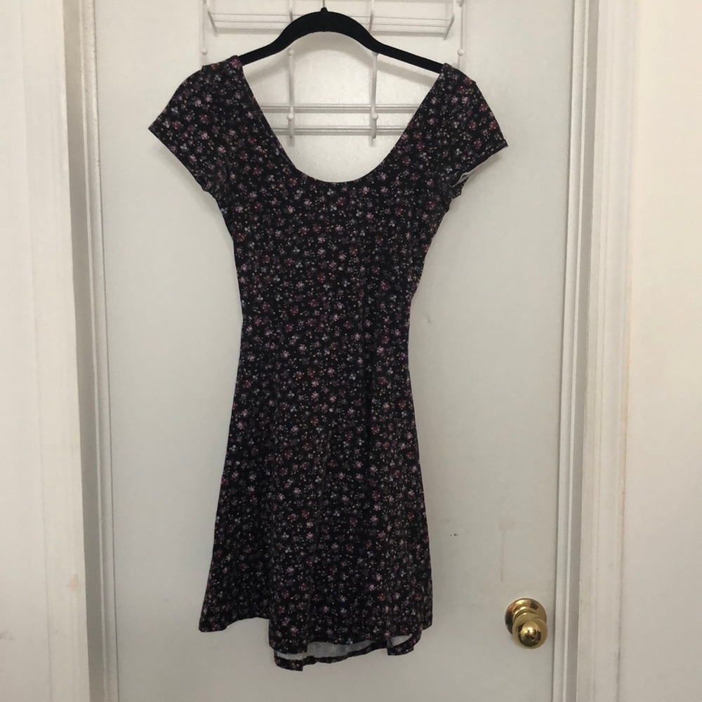 Garage Dress size SMALL